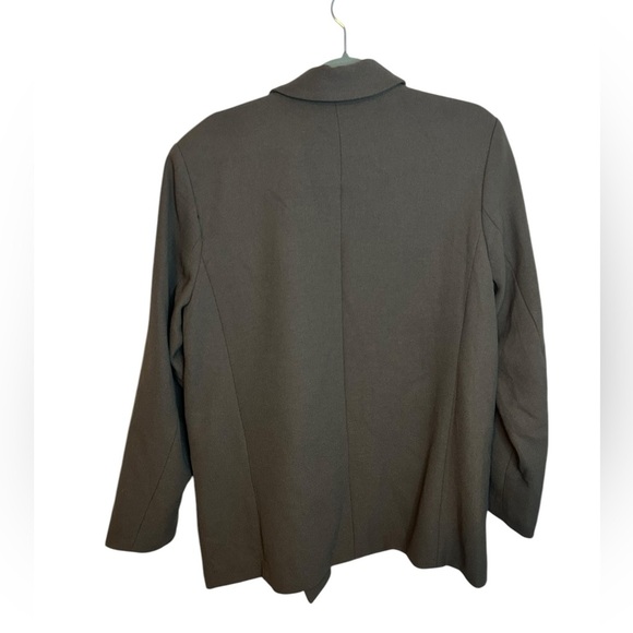 Know One Cares Olive Green Oversized Stretch Three Button Blazer - Picture 2 of 3